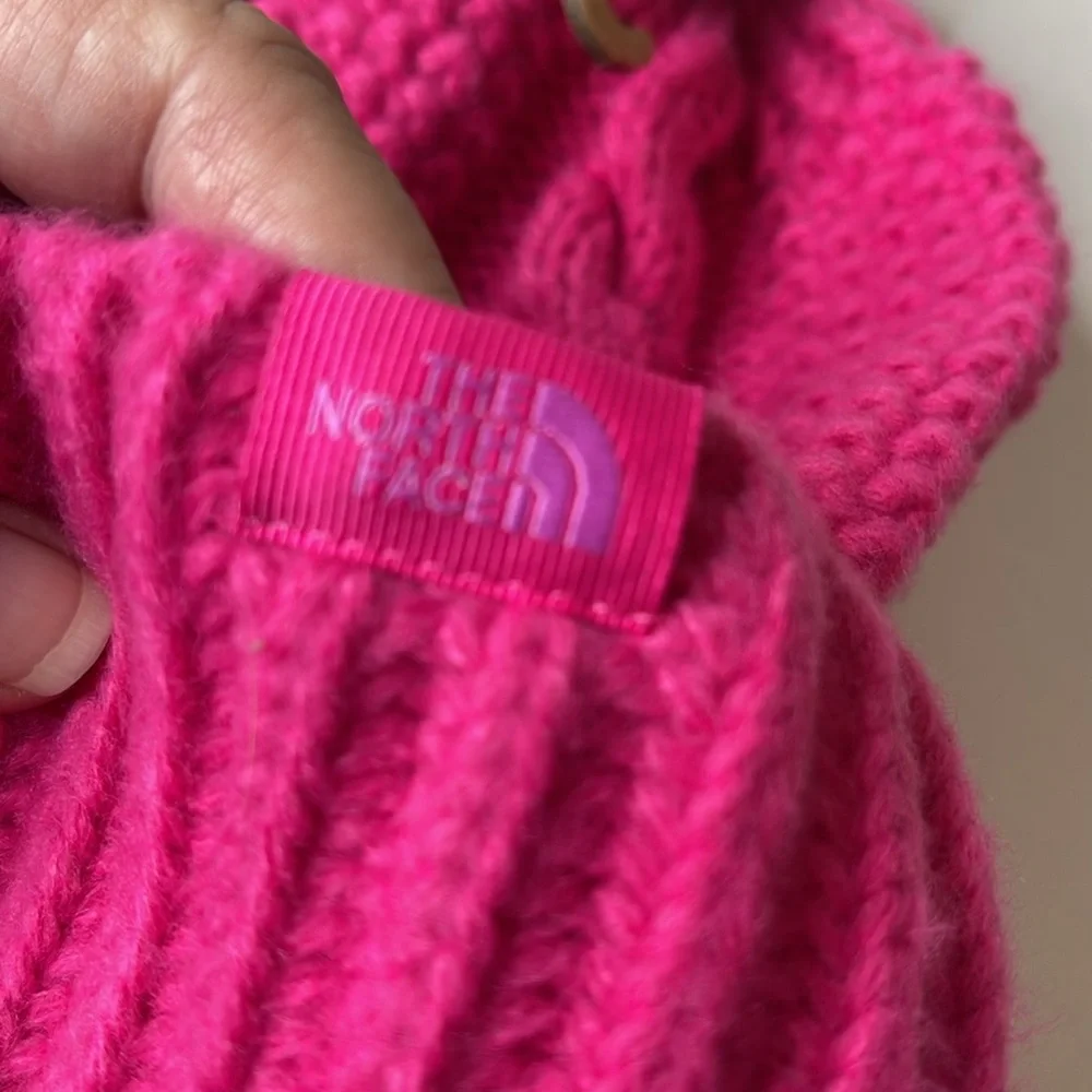The North Face Oh Mega Beanie / Hat Mr. Pink